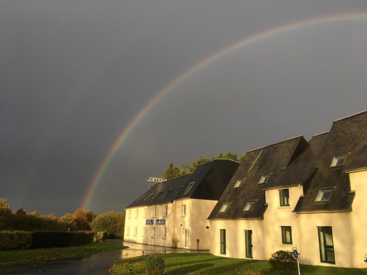 Best Western Armor Park Dinan Et Spa Zewnętrze zdjęcie